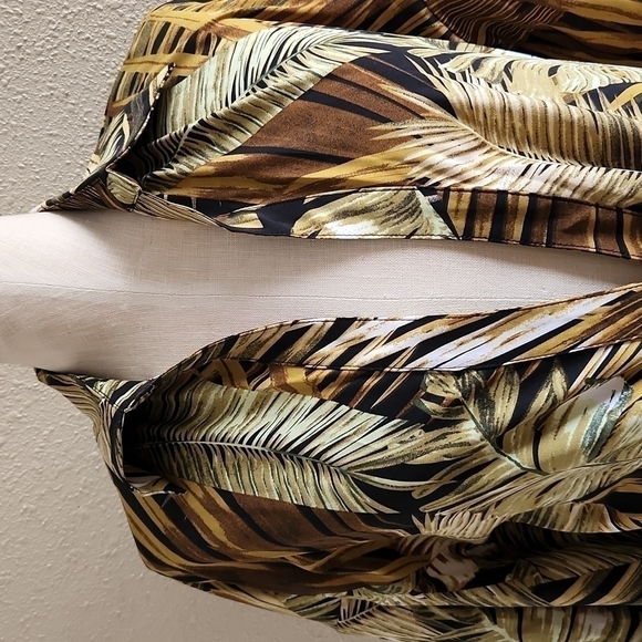 BEACH Midi Dress - Picture 5 of 12